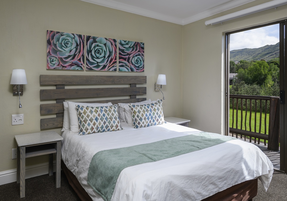 Kiara Lodge Luxury Unit Bedroom Drakensberg