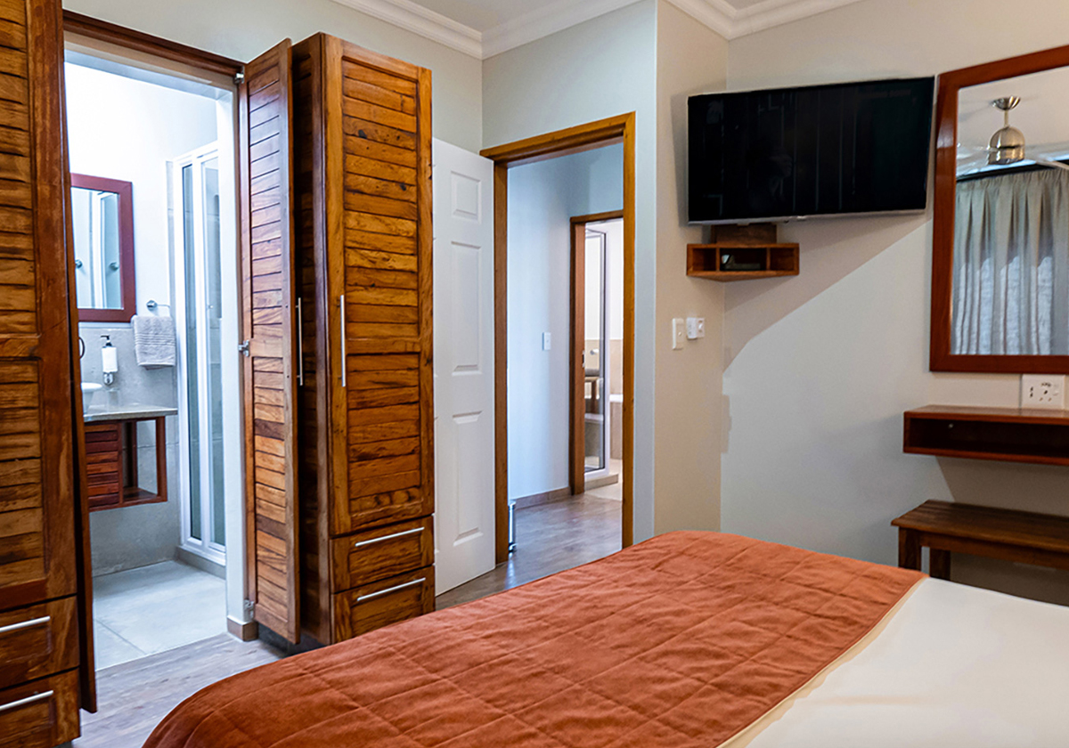 Sandpiper Dunes Main Bedroom
